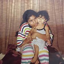 Sai Pallavi with her mother